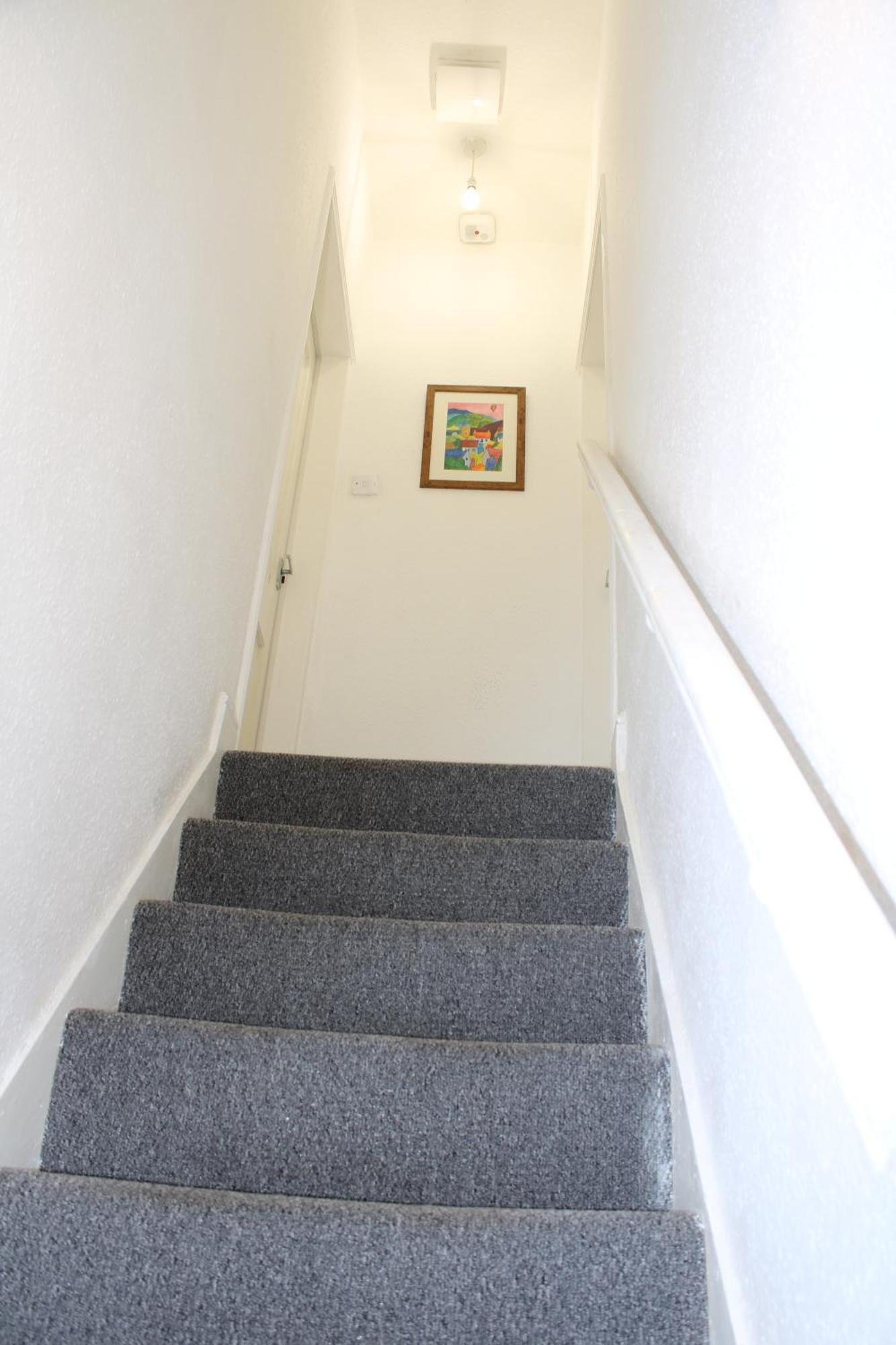 F2S Serviced Apartments 2Bedroom Terrace House With Free Wifi Netflix Suitable For Contractors Walking Distance To Train Station Derby Kültér fotó